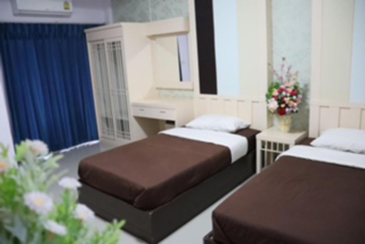 Tokyo Country Inn Nakhon Ratchasima Exterior photo