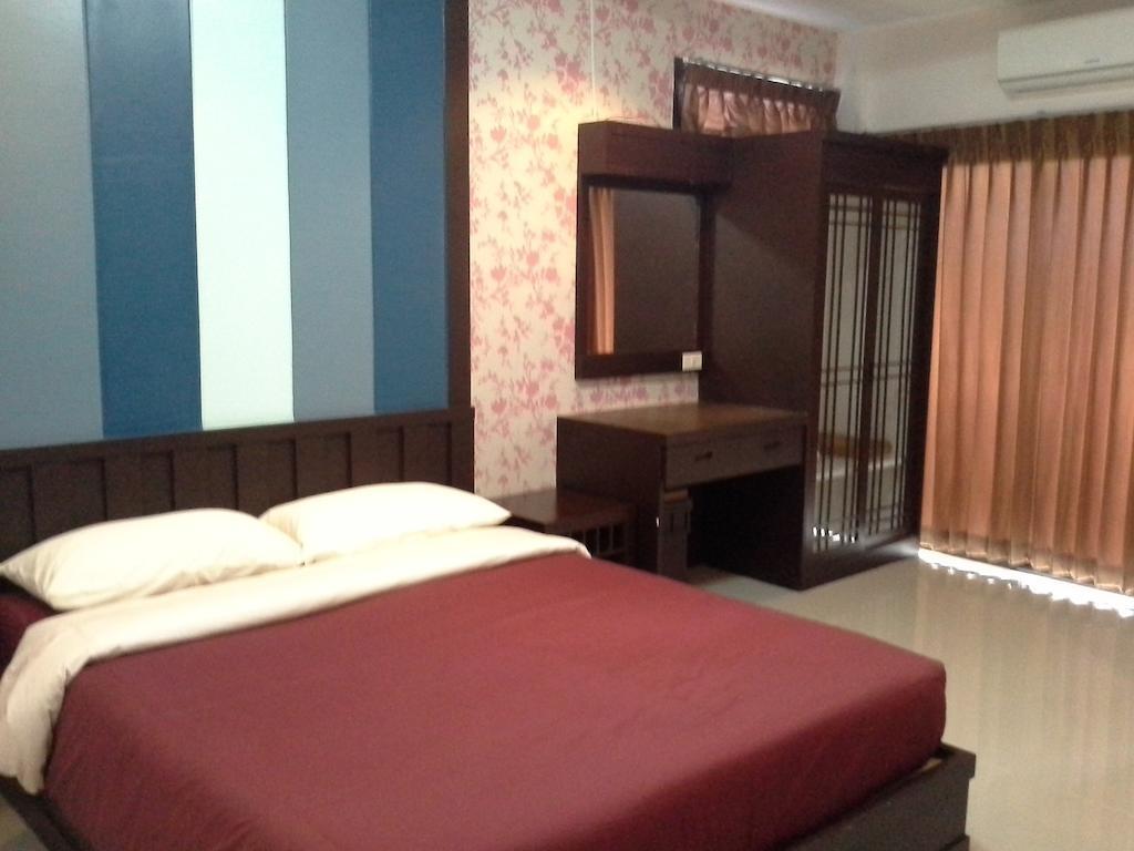 Tokyo Country Inn Nakhon Ratchasima Exterior photo